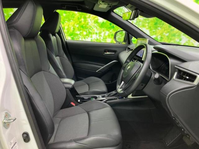 カローラクロス ハイブリッドZ 新品タイヤ/ガラスルーフ/保証書/ディスプレイオーディオ/トヨタセーフティセンス/シートヒーター 前席/車線逸脱防止支援システム/シート ハーフレザー/電動バックドア/ドライブレコーダー 前後(4枚目)