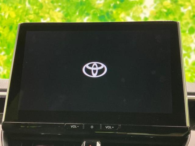 カローラクロス ハイブリッドZ 新品タイヤ/ガラスルーフ/保証書/ディスプレイオーディオ/トヨタセーフティセンス/シートヒーター 前席/車線逸脱防止支援システム/シート ハーフレザー/電動バックドア/ドライブレコーダー 前後(9枚目)