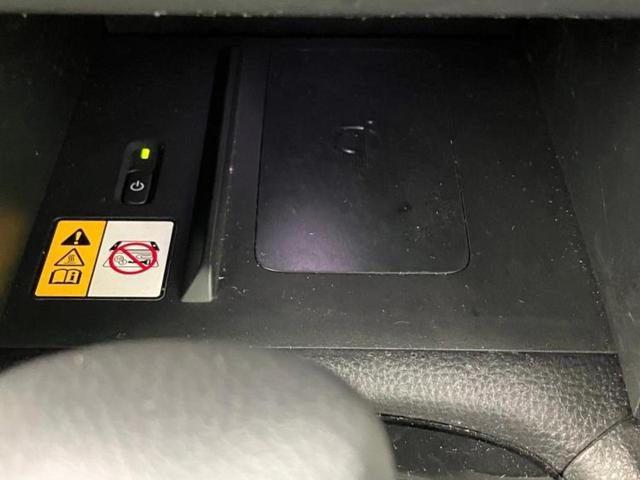 カローラクロス ハイブリッドZ 新品タイヤ/ガラスルーフ/保証書/ディスプレイオーディオ/トヨタセーフティセンス/シートヒーター 前席/車線逸脱防止支援システム/シート ハーフレザー/電動バックドア/ドライブレコーダー 前後(32枚目)