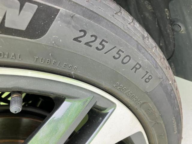 カローラクロス ハイブリッドZ 新品タイヤ/ガラスルーフ/保証書/ディスプレイオーディオ/トヨタセーフティセンス/シートヒーター 前席/車線逸脱防止支援システム/シート ハーフレザー/電動バックドア/ドライブレコーダー 前後(60枚目)