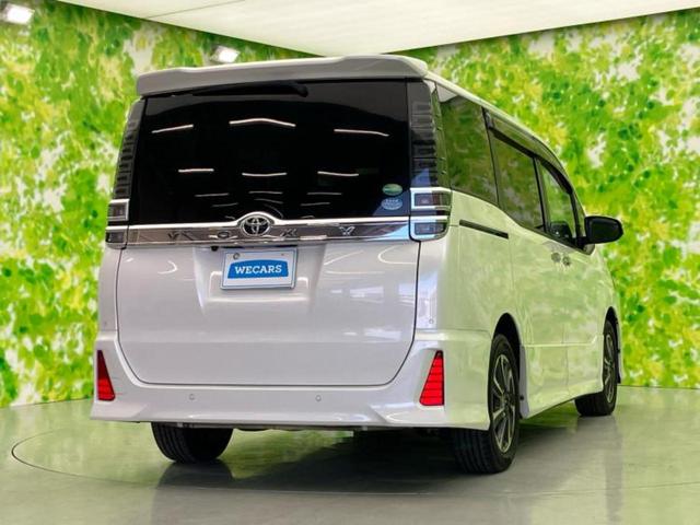 ヴォクシー ZSキラメキ2 新品タイヤ/保証書/純正 9インチ SDナビ/フリップダウンモニター/衝突安全装置/両側電動スライドドア/車線逸脱防止支援システム/ヘッドランプ LED/ETC/EBD付ABS/横滑り防止装置(3枚目)