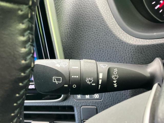 ヴォクシー ZSキラメキ2 新品タイヤ/保証書/純正 9インチ SDナビ/フリップダウンモニター/衝突安全装置/両側電動スライドドア/車線逸脱防止支援システム/ヘッドランプ LED/ETC/EBD付ABS/横滑り防止装置(18枚目)