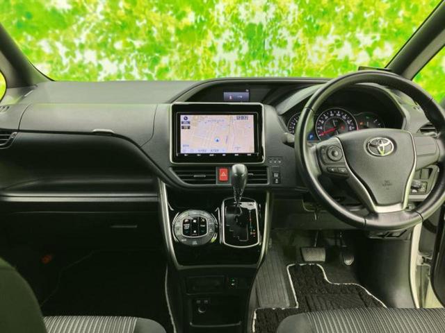 ヴォクシー ZSキラメキ2 新品タイヤ/保証書/純正 9インチ SDナビ/フリップダウンモニター/衝突安全装置/両側電動スライドドア/車線逸脱防止支援システム/ヘッドランプ LED/ETC/EBD付ABS/横滑り防止装置(26枚目)