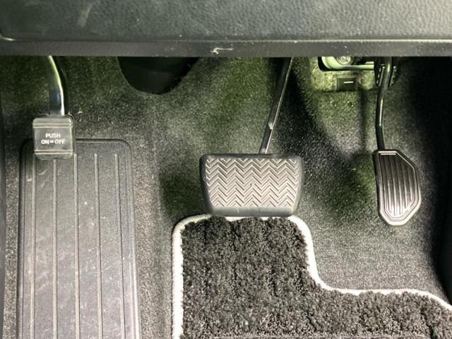 ヴォクシー ZSキラメキ2 新品タイヤ/保証書/純正 9インチ SDナビ/フリップダウンモニター/衝突安全装置/両側電動スライドドア/車線逸脱防止支援システム/ヘッドランプ LED/ETC/EBD付ABS/横滑り防止装置(46枚目)