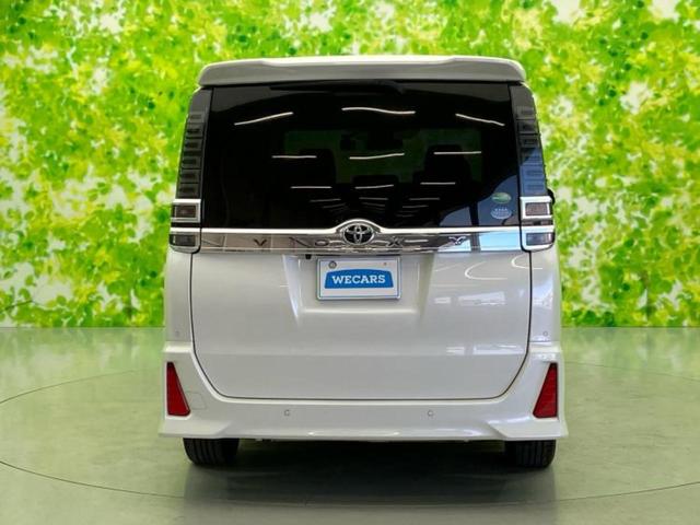 ヴォクシー ZSキラメキ2 新品タイヤ/保証書/純正 9インチ SDナビ/フリップダウンモニター/衝突安全装置/両側電動スライドドア/車線逸脱防止支援システム/ヘッドランプ LED/ETC/EBD付ABS/横滑り防止装置(57枚目)