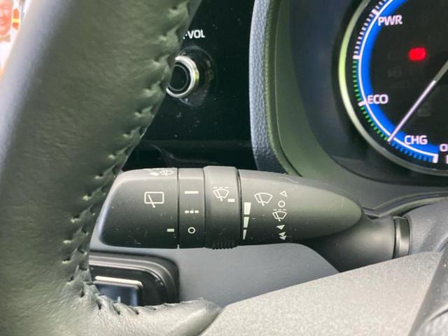 ヴォクシー ハイブリッドS-Z ディスプレイオーディオ+ナビ10.5インチ/デジタルインナーミラー/トヨタセーフティセンス/両側電動スライドドア/シートヒーター 前席/パノラミックビューモニター/車線逸脱防止支援システム DVD再生(18枚目)