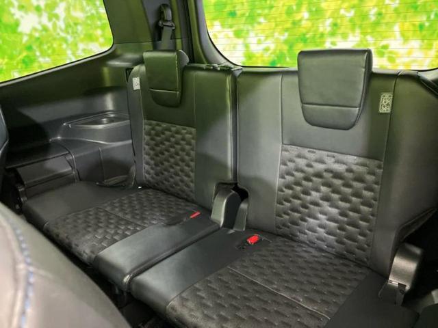 ヴォクシー ハイブリッドS-Z ディスプレイオーディオ+ナビ10.5インチ/デジタルインナーミラー/トヨタセーフティセンス/両側電動スライドドア/シートヒーター 前席/パノラミックビューモニター/車線逸脱防止支援システム DVD再生(19枚目)