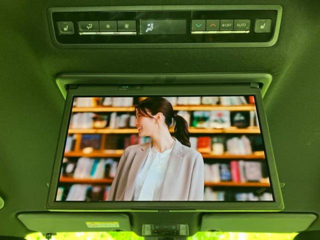 ヴォクシー ハイブリッドS-Z ディスプレイオーディオ+ナビ10.5インチ/デジタルインナーミラー/トヨタセーフティセンス/両側電動スライドドア/シートヒーター 前席/パノラミックビューモニター/車線逸脱防止支援システム DVD再生(36枚目)