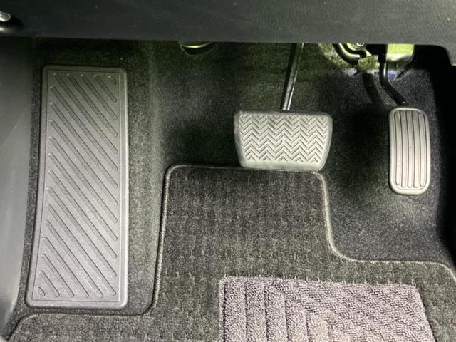 ヴォクシー ハイブリッドS-Z ディスプレイオーディオ+ナビ10.5インチ/デジタルインナーミラー/トヨタセーフティセンス/両側電動スライドドア/シートヒーター 前席/パノラミックビューモニター/車線逸脱防止支援システム DVD再生(46枚目)