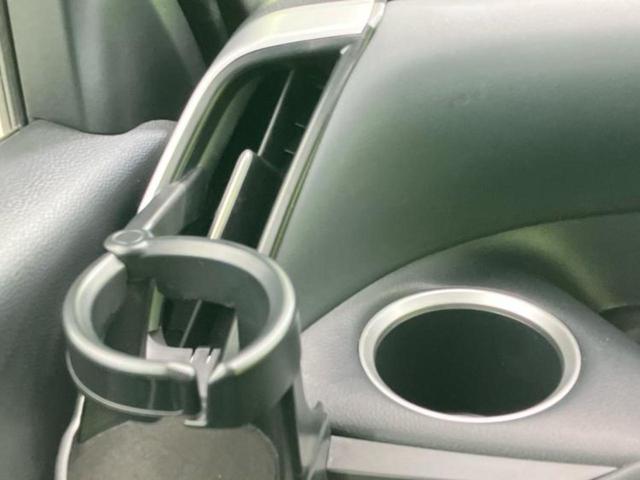 ヴォクシー ハイブリッドS-Z ディスプレイオーディオ+ナビ10.5インチ/デジタルインナーミラー/トヨタセーフティセンス/両側電動スライドドア/シートヒーター 前席/パノラミックビューモニター/車線逸脱防止支援システム DVD再生(48枚目)