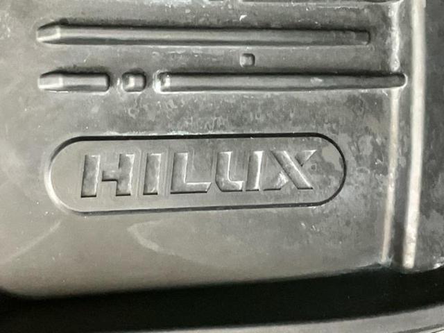 ハイラックス 4WD Z GRスポーツ 新品タイヤ/保証書/ディスプレイオーディオ+ナビ8インチ/衝突安全装置/全方位モニター/車線逸脱防止支援システム/シート ハーフレザー/ヘッドランプ LED/ETC/EBD付ABS 全周囲カメラ(35枚目)