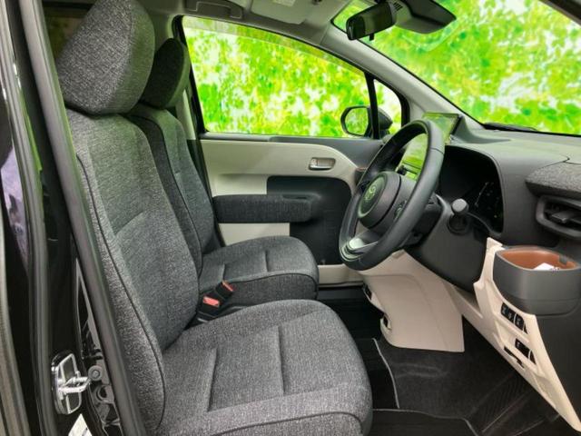 シエンタ ハイブリッドZ 新品タイヤ/保証書/ディスプレイオーディオ+ナビ/衝突安全装置/両側電動スライドドア/シートヒーター 前席/パノラミックビューモニター/車線逸脱防止支援システム 衝突被害軽減システム 全周囲カメラ(4枚目)