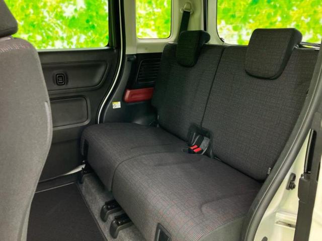 ＷＥＣＡＲＳでは各商談席に大型モニターをご用意しております！見やすい大画面でゆったりと全国の在庫をご覧いただけます！是非ご来店お待ちしております！