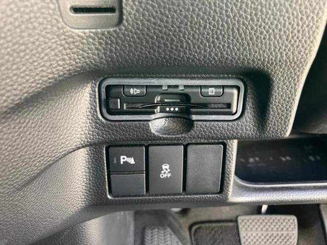 N-BOXカスタム L・ターボスタイルプラスブラック 新品タイヤ/保証書/純正 9インチ SDナビ/ホンダセンシング/両側電動スライドドア/シートヒーター/車線逸脱防止支援システム/シート ハーフレザー/ヘッドランプ LED/Bluetooth接続(15枚目)