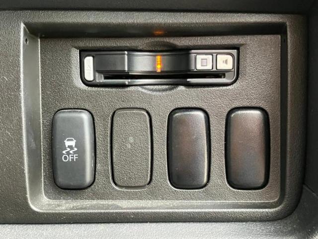 デリカＤ：５ ４ＷＤアクティブギア　社外　ＳＤナビ／両側電動スライドドア／シートヒーター／シート　ハーフレザー／ドライブレコーダー　前後／ヘッドランプ　ＨＩＤ／Ｂｌｕｅｔｏｏｔｈ接続／ＥＴＣ／ＥＢＤ付ＡＢＳ／横滑り防止装置　バックカメラ（16枚目）