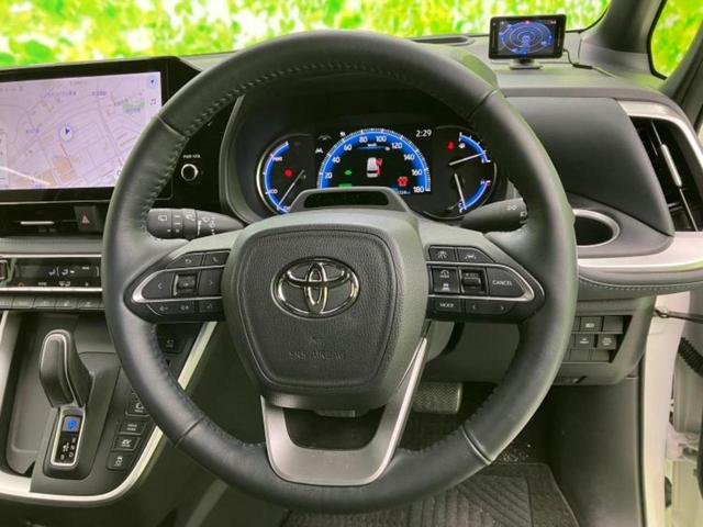 ヴォクシー ハイブリッドＳ－Ｚ　モデリスタエアロ／保証書／ディスプレイオーディオ＋ナビ１０．５インチ／フリップダウンモニター　純正　１４インチ／デジタルインナーミラー／トヨタセーフティセンス　衝突被害軽減システム　全周囲カメラ（16枚目）