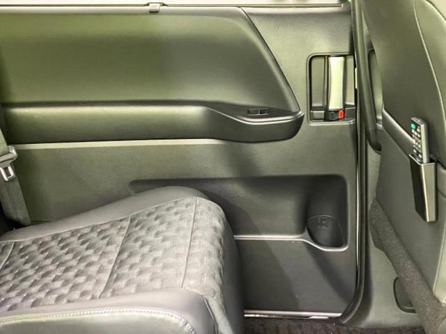 ヴォクシー ハイブリッドＳ－Ｚ　モデリスタエアロ／保証書／ディスプレイオーディオ＋ナビ１０．５インチ／フリップダウンモニター　純正　１４インチ／デジタルインナーミラー／トヨタセーフティセンス　衝突被害軽減システム　全周囲カメラ（23枚目）