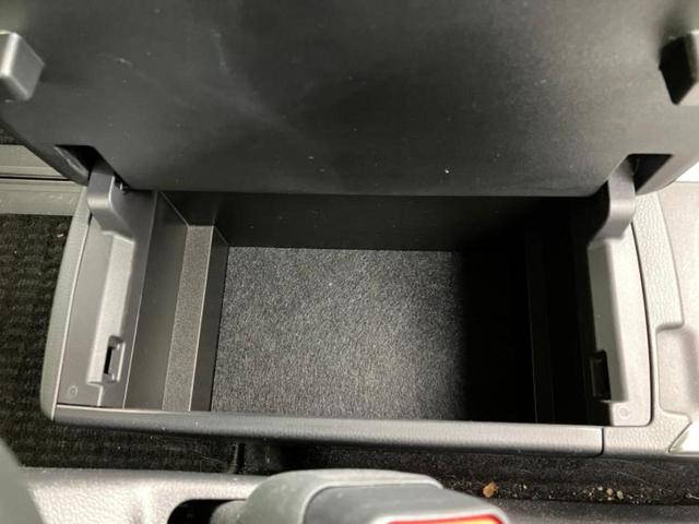 ヴォクシー ハイブリッドＳ－Ｚ　モデリスタエアロ／保証書／ディスプレイオーディオ＋ナビ１０．５インチ／フリップダウンモニター　純正　１４インチ／デジタルインナーミラー／トヨタセーフティセンス　衝突被害軽減システム　全周囲カメラ（38枚目）