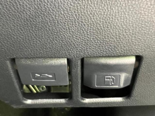 ヴォクシー ハイブリッドＳ－Ｚ　モデリスタエアロ／保証書／ディスプレイオーディオ＋ナビ１０．５インチ／フリップダウンモニター　純正　１４インチ／デジタルインナーミラー／トヨタセーフティセンス　衝突被害軽減システム　全周囲カメラ（47枚目）