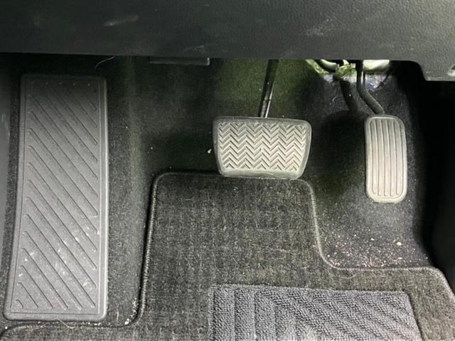 ヴォクシー ハイブリッドＳ－Ｚ　モデリスタエアロ／保証書／ディスプレイオーディオ＋ナビ１０．５インチ／フリップダウンモニター　純正　１４インチ／デジタルインナーミラー／トヨタセーフティセンス　衝突被害軽減システム　全周囲カメラ（48枚目）