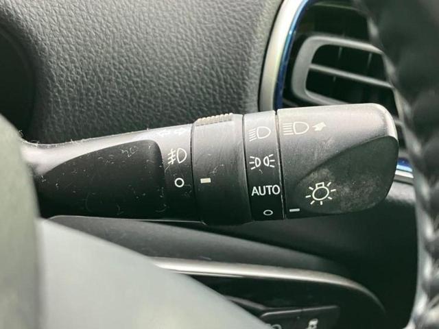 プリウス Aツーリングセレクション 新品タイヤ/社外 9インチ SDナビ/衝突安全装置/シートヒーター/車線逸脱防止支援システム/シート 合皮/パーキングアシスト 自動操舵/ヘッドランプ LED/USBジャック 衝突被害軽減システム(16枚目)