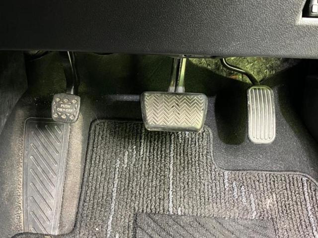 プリウス Aツーリングセレクション 新品タイヤ/社外 9インチ SDナビ/衝突安全装置/シートヒーター/車線逸脱防止支援システム/シート 合皮/パーキングアシスト 自動操舵/ヘッドランプ LED/USBジャック 衝突被害軽減システム(38枚目)