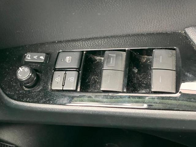 プリウス Aツーリングセレクション 新品タイヤ/社外 9インチ SDナビ/衝突安全装置/シートヒーター/車線逸脱防止支援システム/シート 合皮/パーキングアシスト 自動操舵/ヘッドランプ LED/USBジャック 衝突被害軽減システム(51枚目)