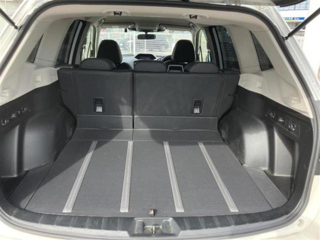 フォレスター ４ＷＤ　Ｘ－ブレイク　保証書／純正　ＳＤナビ／アイサイト／シートヒーター　全席／車線逸脱防止支援システム／シート　ハーフレザー／ドライブレコーダー　純正／ヘッドランプ　ＬＥＤ／ＵＳＢジャック／Ｂｌｕｅｔｏｏｔｈ接続　４ＷＤ（7枚目）