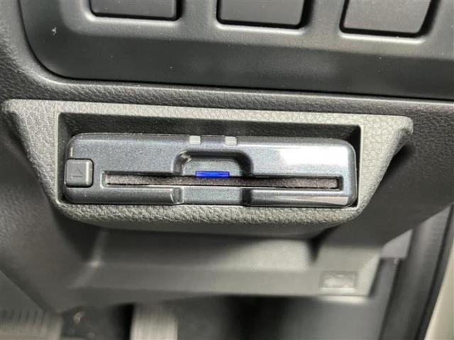 フォレスター ４ＷＤ　Ｘ－ブレイク　保証書／純正　ＳＤナビ／アイサイト／シートヒーター　全席／車線逸脱防止支援システム／シート　ハーフレザー／ドライブレコーダー　純正／ヘッドランプ　ＬＥＤ／ＵＳＢジャック／Ｂｌｕｅｔｏｏｔｈ接続　４ＷＤ（17枚目）