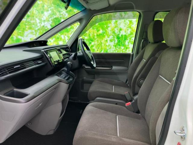 ステップワゴン Ｇ　新品タイヤ／純正　ＳＤナビ／電動スライドドア／Ｂｌｕｅｔｏｏｔｈ接続／ＥＴＣ／ＥＢＤ付ＡＢＳ／横滑り防止装置／アイドリングストップ／クルーズコントロール／バックモニター／フルセグＴＶ　バックカメラ（7枚目）