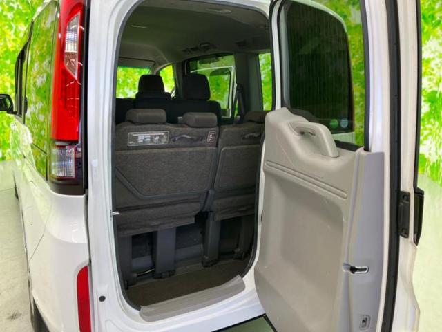 ステップワゴン Ｇ　新品タイヤ／純正　ＳＤナビ／電動スライドドア／Ｂｌｕｅｔｏｏｔｈ接続／ＥＴＣ／ＥＢＤ付ＡＢＳ／横滑り防止装置／アイドリングストップ／クルーズコントロール／バックモニター／フルセグＴＶ　バックカメラ（29枚目）