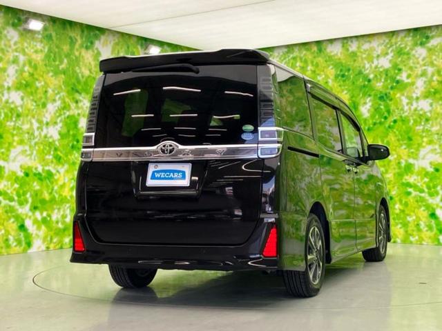 ヴォクシー ＺＳキラメキ２　保証書／社外　９インチ　ＳＤナビ／衝突安全装置／両側電動スライドドア／車線逸脱防止支援システム／ドライブレコーダー　前後／ヘッドランプ　ＬＥＤ／Ｂｌｕｅｔｏｏｔｈ接続／ＥＴＣ／ＥＢＤ付ＡＢＳ　ドラレコ（3枚目）