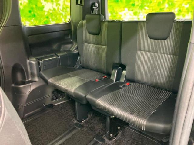 ヴォクシー ＺＳキラメキ２　保証書／社外　９インチ　ＳＤナビ／衝突安全装置／両側電動スライドドア／車線逸脱防止支援システム／ドライブレコーダー　前後／ヘッドランプ　ＬＥＤ／Ｂｌｕｅｔｏｏｔｈ接続／ＥＴＣ／ＥＢＤ付ＡＢＳ　ドラレコ（19枚目）