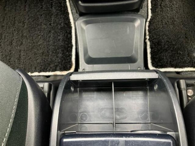 ヴォクシー ＺＳキラメキ２　保証書／社外　９インチ　ＳＤナビ／衝突安全装置／両側電動スライドドア／車線逸脱防止支援システム／ドライブレコーダー　前後／ヘッドランプ　ＬＥＤ／Ｂｌｕｅｔｏｏｔｈ接続／ＥＴＣ／ＥＢＤ付ＡＢＳ　ドラレコ（41枚目）