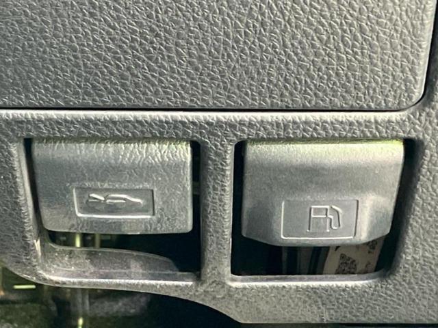 ヴォクシー ＺＳキラメキ２　保証書／社外　９インチ　ＳＤナビ／衝突安全装置／両側電動スライドドア／車線逸脱防止支援システム／ドライブレコーダー　前後／ヘッドランプ　ＬＥＤ／Ｂｌｕｅｔｏｏｔｈ接続／ＥＴＣ／ＥＢＤ付ＡＢＳ　ドラレコ（43枚目）