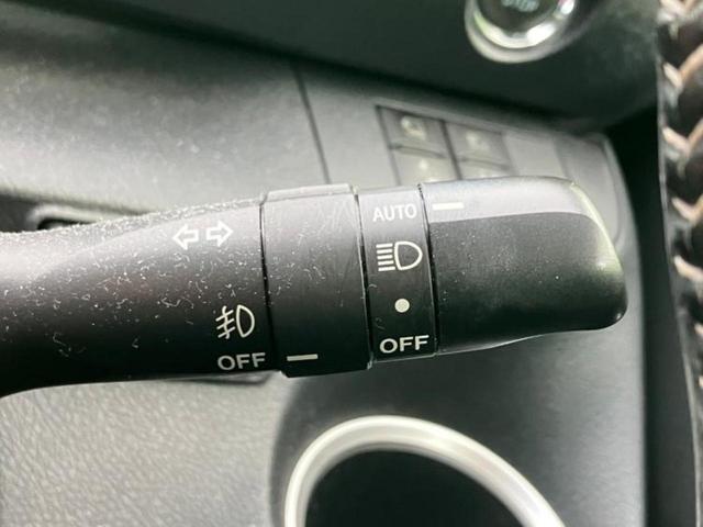 シエンタ Ｇクエロ　保証書／純正　ＳＤナビ／トヨタセーフティセンス／両側電動スライドドア／パノラミックビューモニター／車線逸脱防止支援システム／ＵＳＢジャック／Ｂｌｕｅｔｏｏｔｈ接続／ＥＴＣ／ＥＢＤ付ＡＢＳ　全周囲カメラ（16枚目）