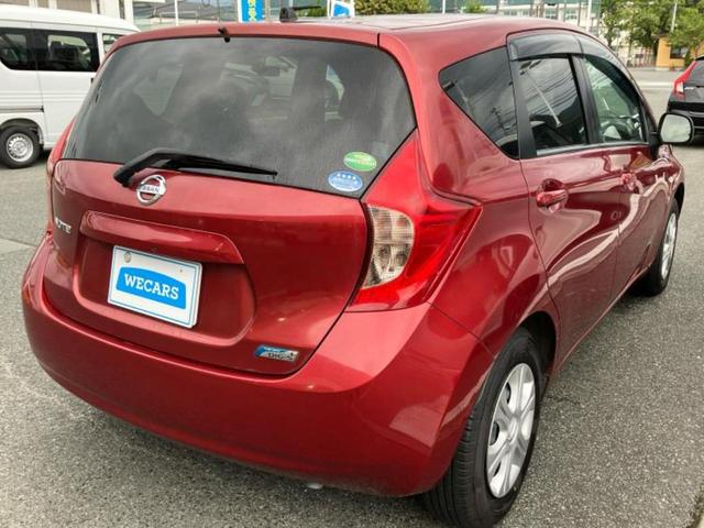 ノート Ｘ　ＤＩＧ－Ｓエマブレパッケージ　純正　ＳＤナビ／エマージェンシーブレーキ／アラウンドビューモニター／車線逸脱防止支援システム／Ｂｌｕｅｔｏｏｔｈ接続／ＥＴＣ／ＥＢＤ付ＡＢＳ／横滑り防止装置／アイドリングストップ／フルセグＴＶ／ＤＶＤ（3枚目）