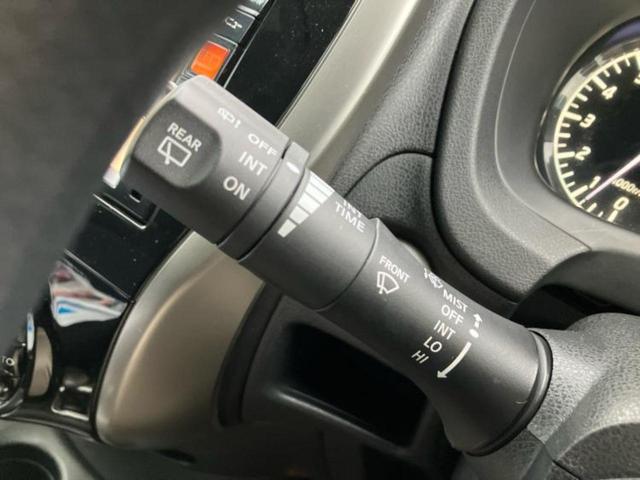 ノート Ｘ　ＤＩＧ－Ｓエマブレパッケージ　純正　ＳＤナビ／エマージェンシーブレーキ／アラウンドビューモニター／車線逸脱防止支援システム／Ｂｌｕｅｔｏｏｔｈ接続／ＥＴＣ／ＥＢＤ付ＡＢＳ／横滑り防止装置／アイドリングストップ／フルセグＴＶ／ＤＶＤ（17枚目）