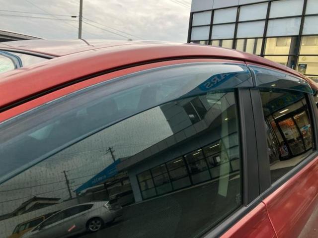 ノート Ｘ　ＤＩＧ－Ｓエマブレパッケージ　純正　ＳＤナビ／エマージェンシーブレーキ／アラウンドビューモニター／車線逸脱防止支援システム／Ｂｌｕｅｔｏｏｔｈ接続／ＥＴＣ／ＥＢＤ付ＡＢＳ／横滑り防止装置／アイドリングストップ／フルセグＴＶ／ＤＶＤ（50枚目）