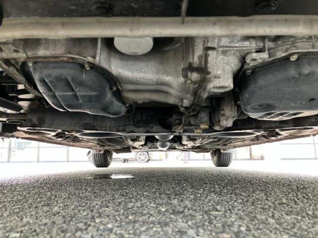 ノート Ｘ　ＤＩＧ－Ｓエマブレパッケージ　純正　ＳＤナビ／エマージェンシーブレーキ／アラウンドビューモニター／車線逸脱防止支援システム／Ｂｌｕｅｔｏｏｔｈ接続／ＥＴＣ／ＥＢＤ付ＡＢＳ／横滑り防止装置／アイドリングストップ／フルセグＴＶ／ＤＶＤ（57枚目）