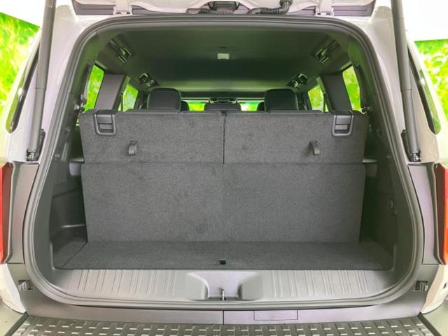 ランドクルーザー２５０ ４ＷＤ　ＶＸ　サンルーフ／保証書／ディスプレイオーディオ／デジタルインナーミラー／シートヒーター／全方位モニター／車線逸脱防止支援システム／シート　フルレザー／電動バックドア／ヘッドランプ　ＬＥＤ／ＥＴＣ　革シート（8枚目）