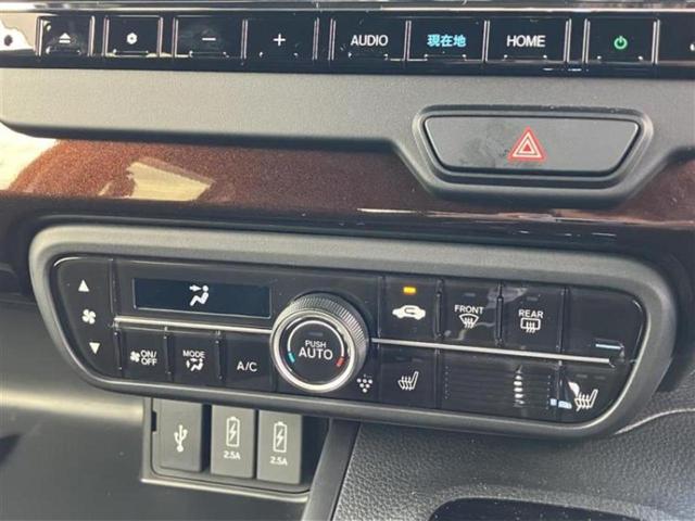 Ｎ－ＢＯＸカスタム Ｌ・ターボコーディネートスタイル　新品タイヤ／保証書／純正　９インチ　ＳＤナビ／ホンダセンシング／両側電動スライドドア／シートヒーター／車線逸脱防止支援システム／シート　合皮／ドライブレコーダー　純正／ヘッドランプ　ＬＥＤ　ＤＶＤ再生（13枚目）