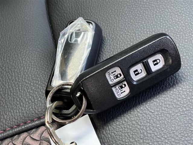 Ｎ－ＢＯＸカスタム Ｌ・ターボコーディネートスタイル　新品タイヤ／保証書／純正　９インチ　ＳＤナビ／ホンダセンシング／両側電動スライドドア／シートヒーター／車線逸脱防止支援システム／シート　合皮／ドライブレコーダー　純正／ヘッドランプ　ＬＥＤ　ＤＶＤ再生（22枚目）