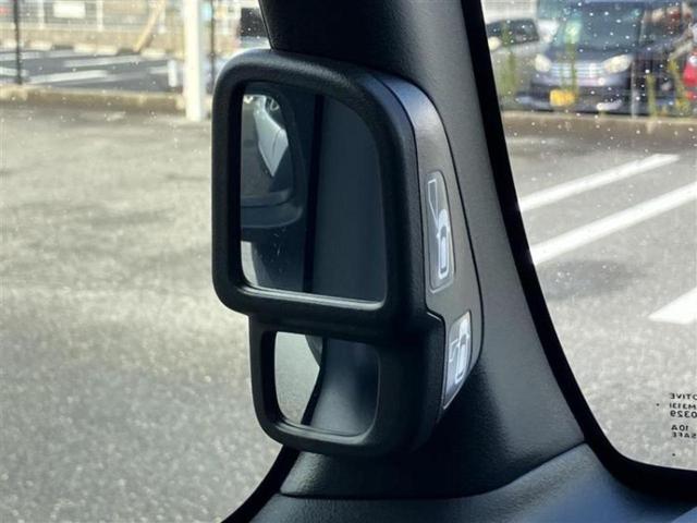 Ｎ－ＢＯＸカスタム Ｌ・ターボコーディネートスタイル　新品タイヤ／保証書／純正　９インチ　ＳＤナビ／ホンダセンシング／両側電動スライドドア／シートヒーター／車線逸脱防止支援システム／シート　合皮／ドライブレコーダー　純正／ヘッドランプ　ＬＥＤ　ＤＶＤ再生（23枚目）