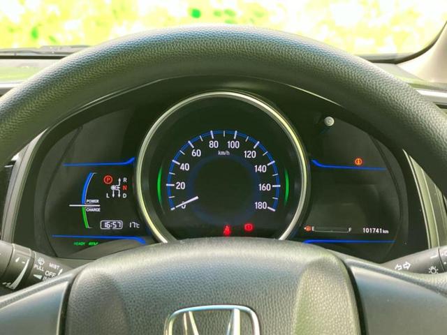 フィットハイブリッド ハイブリッド・Ｆパッケージ　新品タイヤ／保証書／純正　ＳＤナビ／Ｂｌｕｅｔｏｏｔｈ接続／ＥＴＣ／ＥＢＤ付ＡＢＳ／横滑り防止装置／アイドリングストップ／ワンセグＴＶ／ＤＶＤ／エアバッグ　運転席／エアバッグ　助手席／衝突安全ボディ（13枚目）