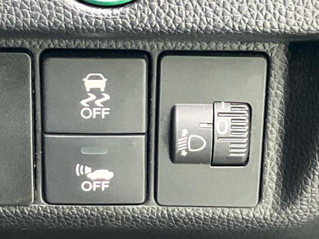 フィットハイブリッド ハイブリッド・Ｆパッケージ　新品タイヤ／保証書／純正　ＳＤナビ／Ｂｌｕｅｔｏｏｔｈ接続／ＥＴＣ／ＥＢＤ付ＡＢＳ／横滑り防止装置／アイドリングストップ／ワンセグＴＶ／ＤＶＤ／エアバッグ　運転席／エアバッグ　助手席／衝突安全ボディ（27枚目）