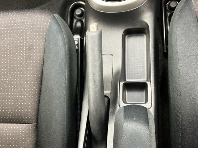 フィットハイブリッド ハイブリッド・Ｆパッケージ　新品タイヤ／保証書／純正　ＳＤナビ／Ｂｌｕｅｔｏｏｔｈ接続／ＥＴＣ／ＥＢＤ付ＡＢＳ／横滑り防止装置／アイドリングストップ／ワンセグＴＶ／ＤＶＤ／エアバッグ　運転席／エアバッグ　助手席／衝突安全ボディ（35枚目）