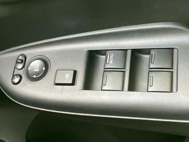 フィットハイブリッド ハイブリッド・Ｆパッケージ　新品タイヤ／保証書／純正　ＳＤナビ／Ｂｌｕｅｔｏｏｔｈ接続／ＥＴＣ／ＥＢＤ付ＡＢＳ／横滑り防止装置／アイドリングストップ／ワンセグＴＶ／ＤＶＤ／エアバッグ　運転席／エアバッグ　助手席／衝突安全ボディ（49枚目）