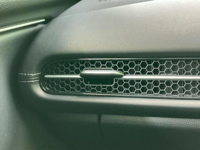 ZR-V eHEV Zブラックスタイル 保証書/純正 9インチ SDナビ/ホンダセンシング/シートヒーター 前席/全方位モニター/車線逸脱防止支援システム/シート フルレザー/電動バックドア/ドライブレコーダー 前後 革シート 全周囲カメラ(40枚目)