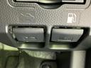 WECARSでは各商談席に大型モニターをご用意しております!見やすい大画面でゆったりと全国の在庫をご覧いただけます!是非ご来店お待ちしております!